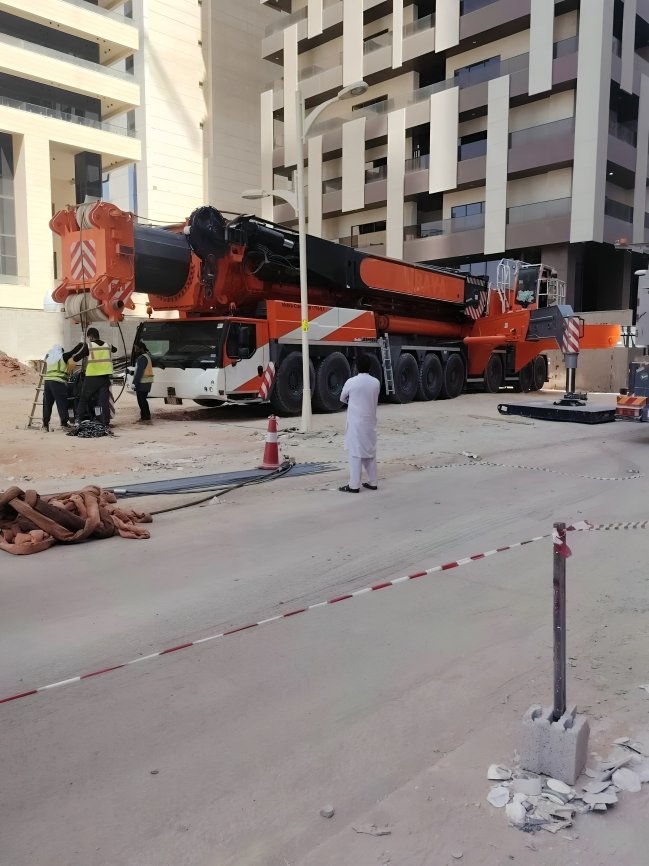 رافعات شوكية وفوركلفت الرياض